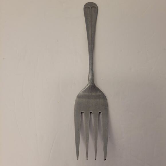 Present 1776 Stainless Serving Fork Center Ridge Satin Flatware Pre-Owned Korea - Picture 2 of 11